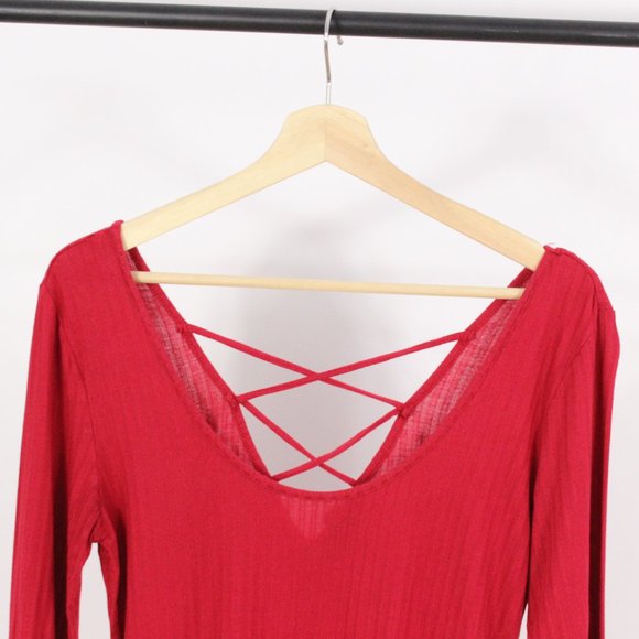 *U2B Cross Open Back Red Long Sleeve - Picture 4 of 7